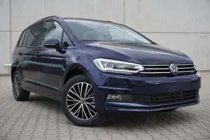 Volkswagen Touran 1.5TSI DSG ergoActive AHK Matrix 7-Sitzer