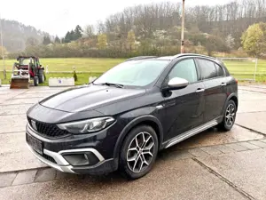 Fiat Tipo Cross Navi LED Kamera Motorschaden