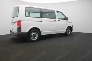 Volkswagen T6 Kombi 6.1 2.0 TDI 4Motion Einparkhilfe Navi Bild 5