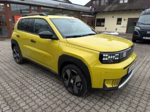 Fiat Grande Panda Elektro 83 kW La Prima