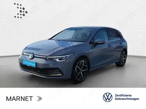 Volkswagen Golf VIII 1.5 eTSI DSG Style*Navi*Pano*Keyless*L