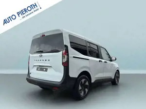 Ford Tourneo Courier 54 kWh TREND Bild 3