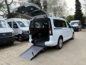 Ford Tourneo Connect Titanium* Heckausschnitt * KMP