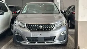 Peugeot 3008 Allure NAVI KAMERA KEYLESS i-COCKPIT