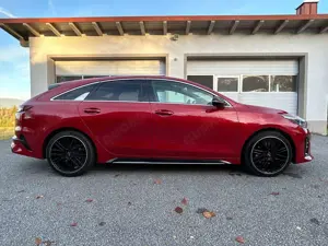 Kia ProCeed / pro_cee'd GT Line/ HU Neu/ 8-fach bereift Bild 4