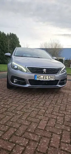Peugeot 308 SW PureTech 130 GPF EAT8 Stop  Start Active Pack