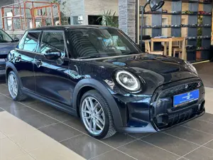 MINI Cooper S Classic Trim*Navi*R.Cam*SHZ*LED*DCC*