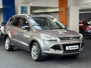 Ford Kuga Titanium 2.0 TDCI 4x4*KAMERA*SITZH*TEMPO*