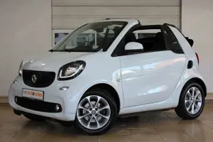 smart forTwo Cabrio 1.0 Autom. Passion *NAVI*SHZ*LED*TEMPOMAT*