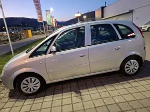 Opel Meriva Bild 2