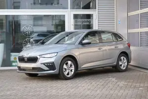Skoda Scala 1.0 TSI DSG Selection Kamera LED App-Navi Sitzh...