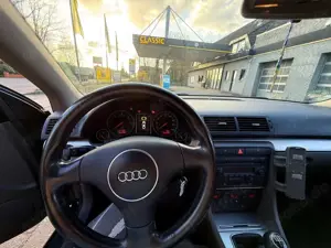 Audi A4 Bild 5