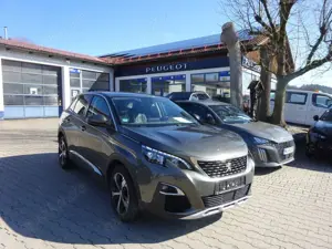 Peugeot 3008 Allure/2-Z-Klima/Leder/Navi/Full-LED-Paket/SHZ/PDC
