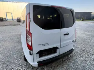 Ford Transit Custom Transit Custom 320 TDCi 320 L2H2 VA Autm. Trend Bild 4