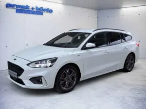 Ford Focus Turnier 1.0 EcoBoost Hybrid ST-LINE X