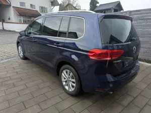 Volkswagen Touran Bild 3