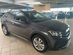 Volkswagen Taigo 1.5 TSI OPF DSG / AHK / PDC / SZHZG / DAB