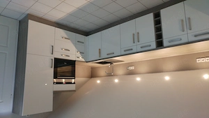 Küchen- & Möbelmontage   schnell, sauber & zuverlässig