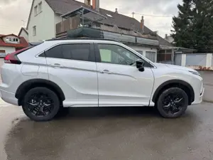 Mitsubishi Eclipse Cross Eclipse Cross Plug-In Hybrid Plug-In Hybrid 4WD Select Black Bild 4