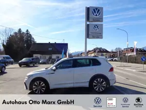 Volkswagen Tiguan 2,0 TSI DSG 4Motion R-Line (AHK+Navi) Klima Navi