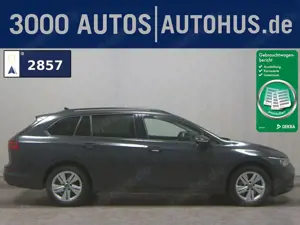 Volkswagen Golf -8 Var. 2.0 TDI Life Navi IQ.Light DC RFK