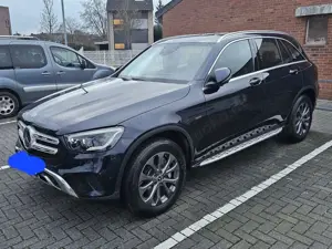 Mercedes-Benz GLC 300 de 4Matic 9G-TRONIC