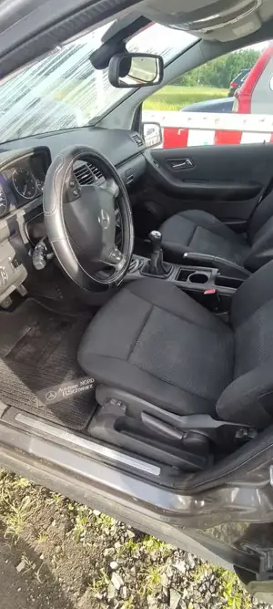 Mercedes-Benz A 160 BlueEFFICIENCY Avantgarde Bild 5