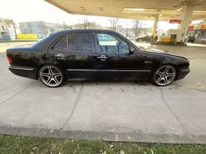 Mercedes-Benz E 55 AMG Mercedes-Benz E55 Amg Bild 5