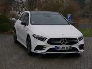 Mercedes-Benz A 35 AMG 4Matic Panorama- Dach