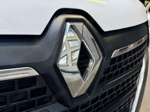 Renault Master 2.3 D L1H1 3,3t KLIMA AHK NAVI KAMERA PDC Bild 4