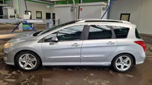 Peugeot 308 Bild 2