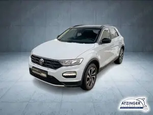 Volkswagen T-Roc ACTIVE 1.5 TSI Navi Pano Klima Navi Einparkhilfe