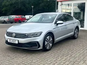 Volkswagen Passat 1.4 TSI "GTE" LIMOUSINE aus 1.HAND Bild 3