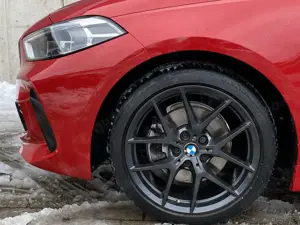 BMW 118 i M Sport AHK/LED/HUD/hk/K-ZUG/ParkAssi/DAB Bild 3
