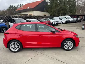 SEAT Ibiza FR/Klima/Navi CarPlay/Kamera/SitzHeiz/LED Bild 2