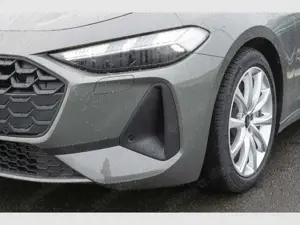 Audi A5 Avant TFSI e-hybrid quattro 220 kW Pano/Tech plus/MMI exp. pus Bild 5