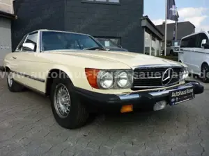 Mercedes-Benz SL 450 (US-R107) Cabriolet mit Soft u. Hardtop