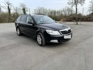 Skoda Octavia Combi 1.6 TDI DPF DSG Elegance