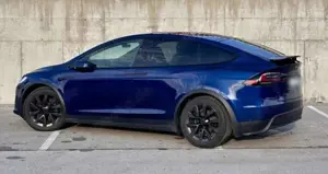 Tesla Model X Model X Plaid Bild 3