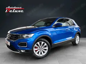 Volkswagen T-Roc 1,5 TSI SPORT NAVI-KAMERA-DIG.TACHO-AHK