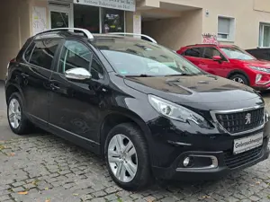 Peugeot 2008 Style/2. Hand/Panorama/Klima/PDC/Tempomat/Sitzheiz