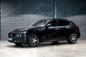 Maserati Levante GranSport Diesel Q4 Pano LED AHK