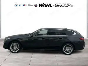 BMW 520 d Touring AHK HeadUp Adapt LED HarmanKardon Innova Bild 2