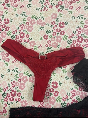 Damen Unterwäsche Set - String, Slip & Shorty Bild 5