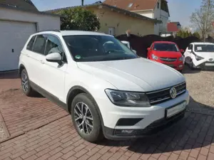 Volkswagen Tiguan DSG/PDC/AHK/Front+Lane Assist