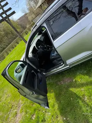 Volkswagen T-Roc Bild 3