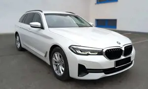 BMW 520 Touring xDrive ATM 67-TKm Leder Mild-Hybrid Bild 3