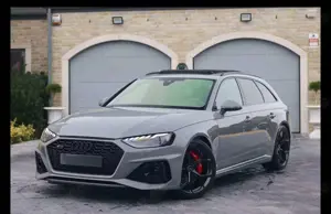 Audi RS4 RS4 Avant COMPETITION PLUS