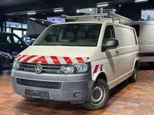 Volkswagen T5 Transporter T5 4MOTION LANG STANDHEIZUNG TEMPOMAT WERKSTATT BO