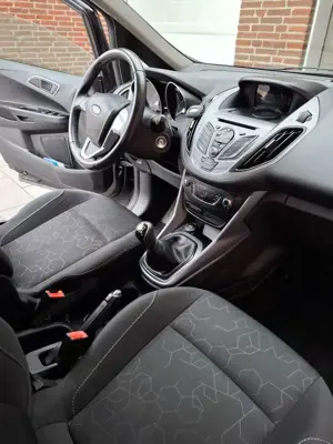 Ford B-Max Bild 4